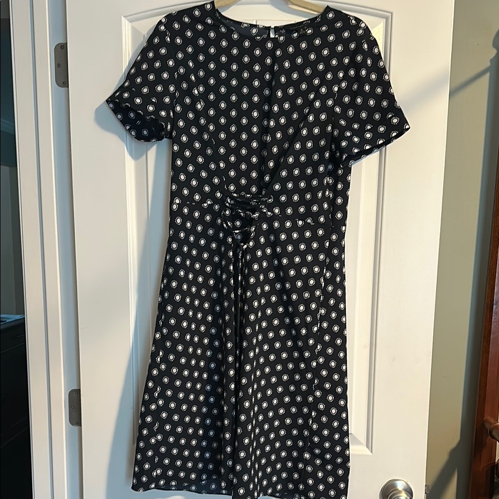 Banana Republic White and Blue Puff Sleeve Midi Dress
